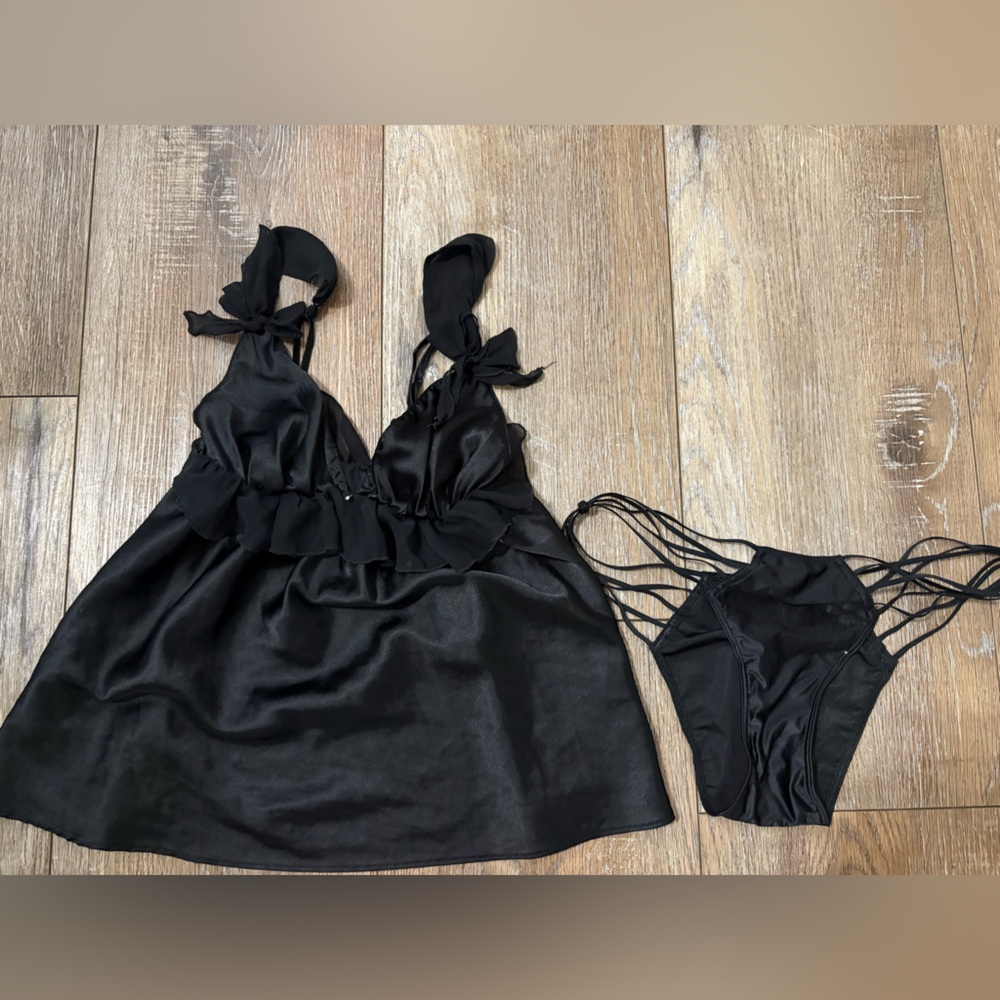 Victoria's Secret Black Satin baby doll set small top and medium bottom